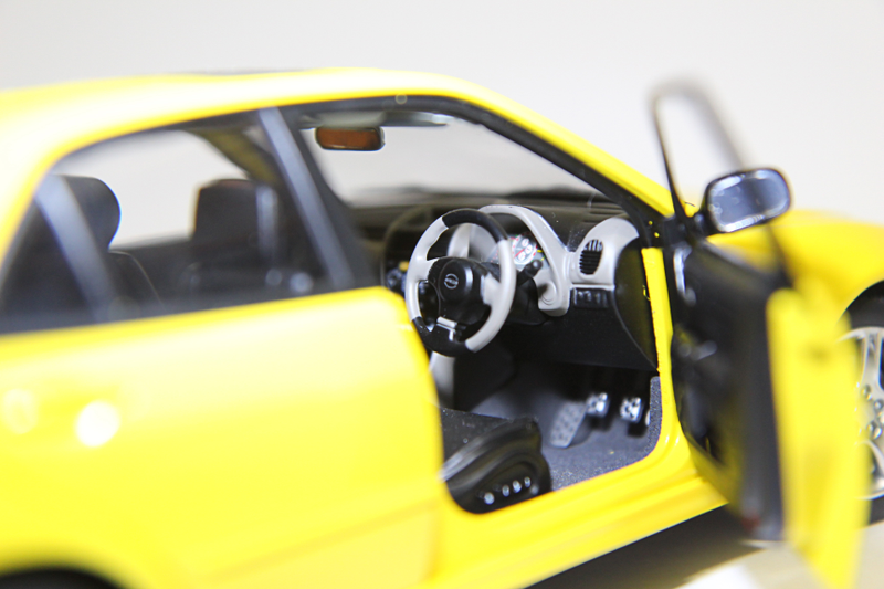 Illustration for article titled AUTOart Toyota Altezza RS200: Review